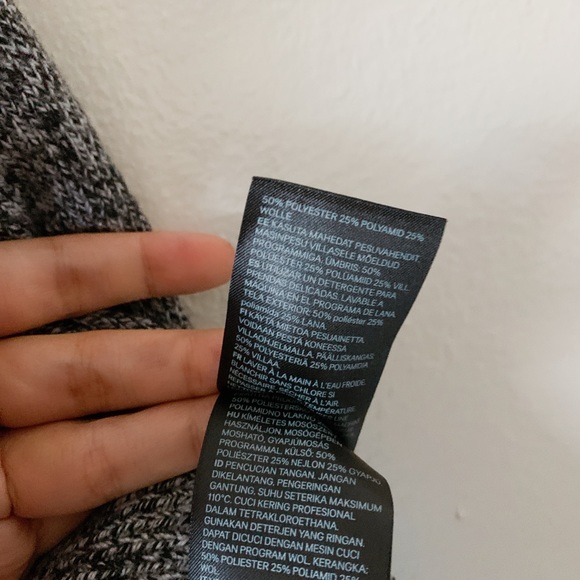 H&M L.O.G.G. Knit Sweater size M - Picture 3 of 5